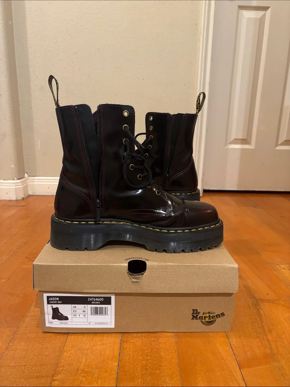 Dr. Martens jadon boot in arcadia leather